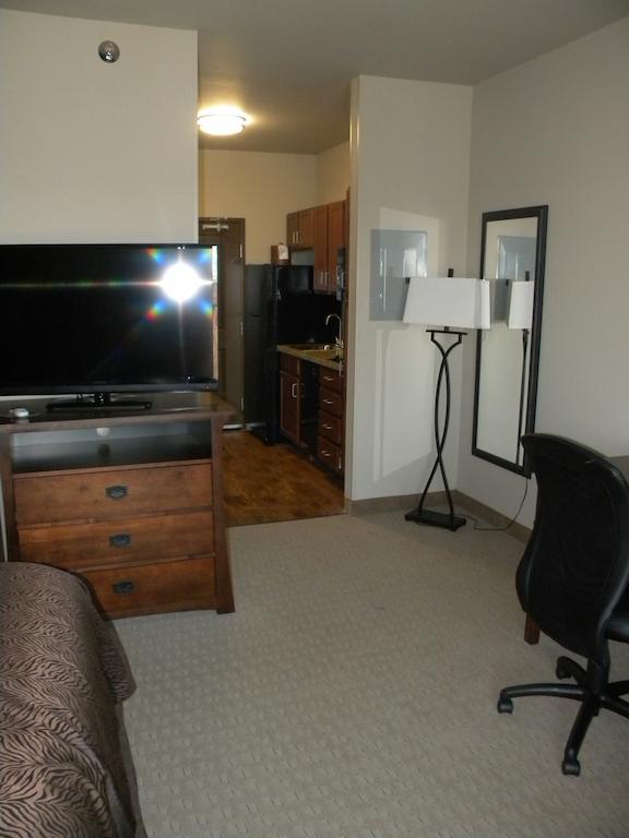 Teddy'S Residential Suites Watford City Dış mekan fotoğraf