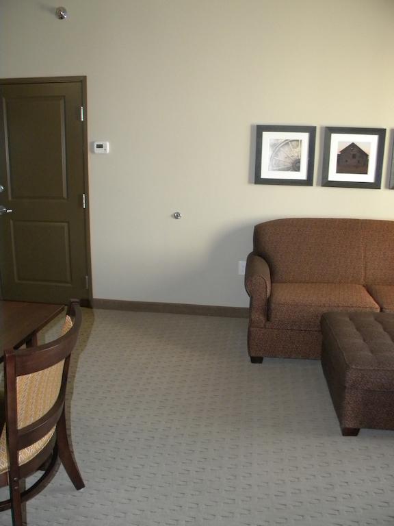 Teddy'S Residential Suites Watford City Dış mekan fotoğraf