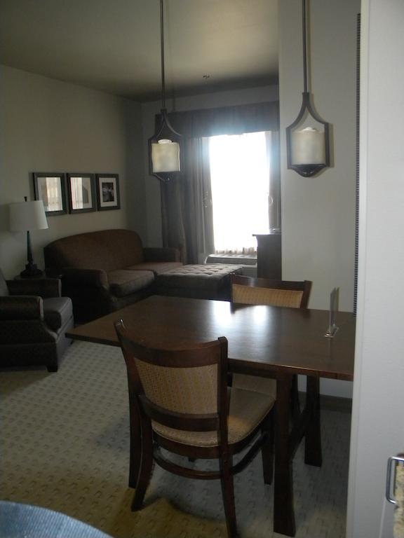 Teddy'S Residential Suites Watford City Dış mekan fotoğraf