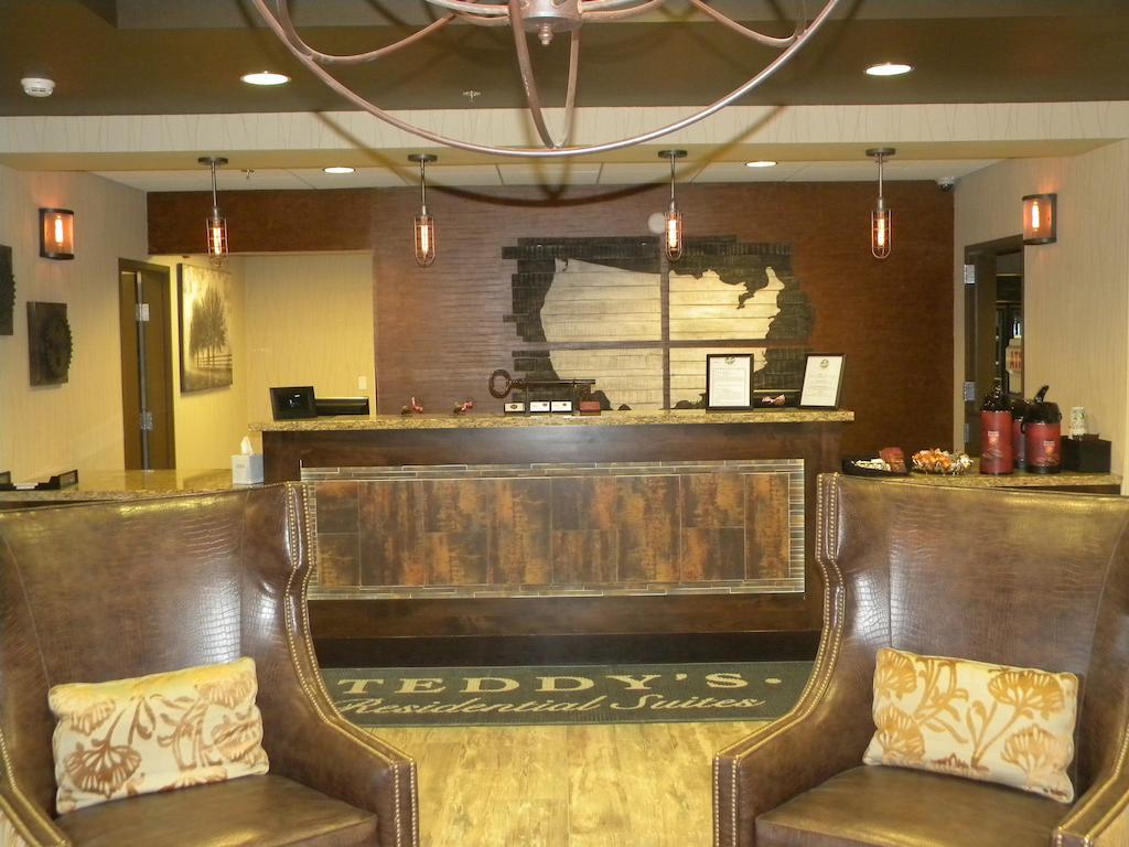 Teddy'S Residential Suites Watford City Dış mekan fotoğraf