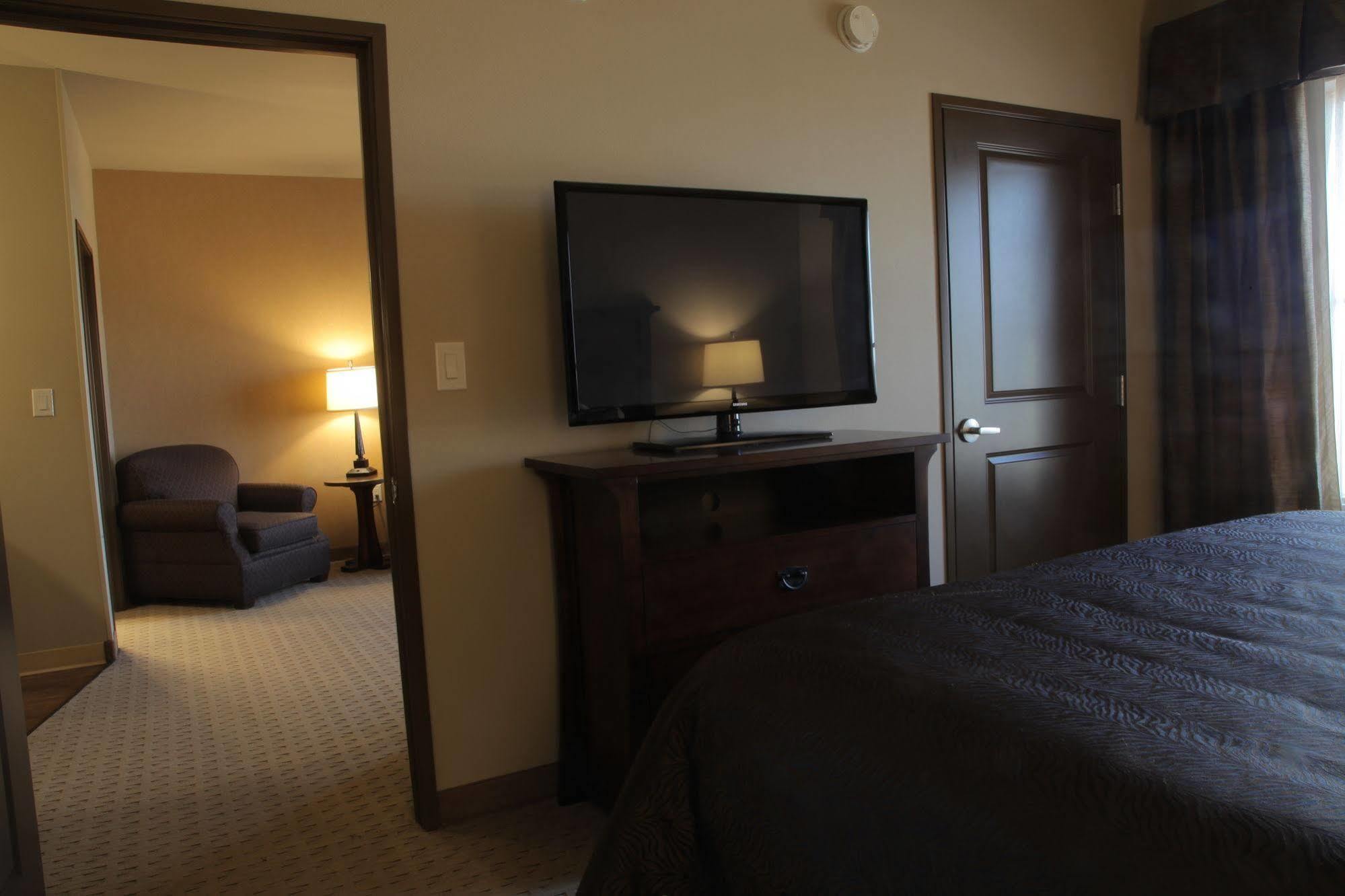 Teddy'S Residential Suites Watford City Dış mekan fotoğraf